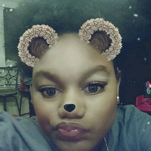 Meet your Posher, Kaleaha